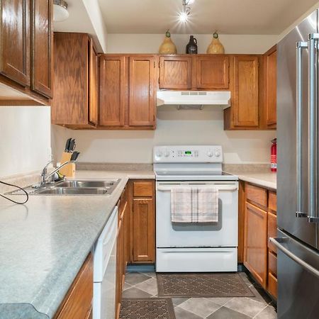 Polar Bear Den Apartment Anchorage Bagian luar foto