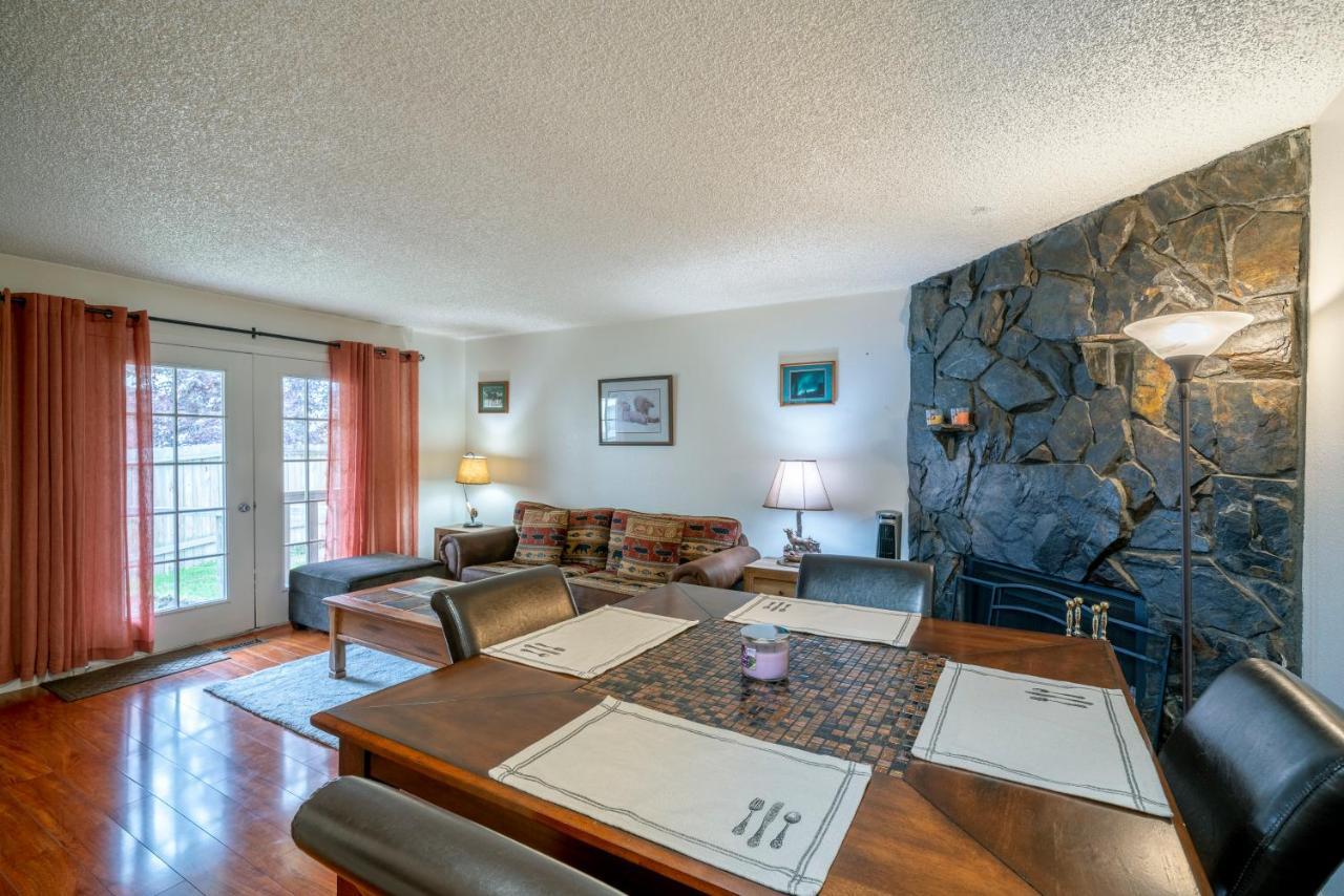Polar Bear Den Apartment Anchorage Bagian luar foto
